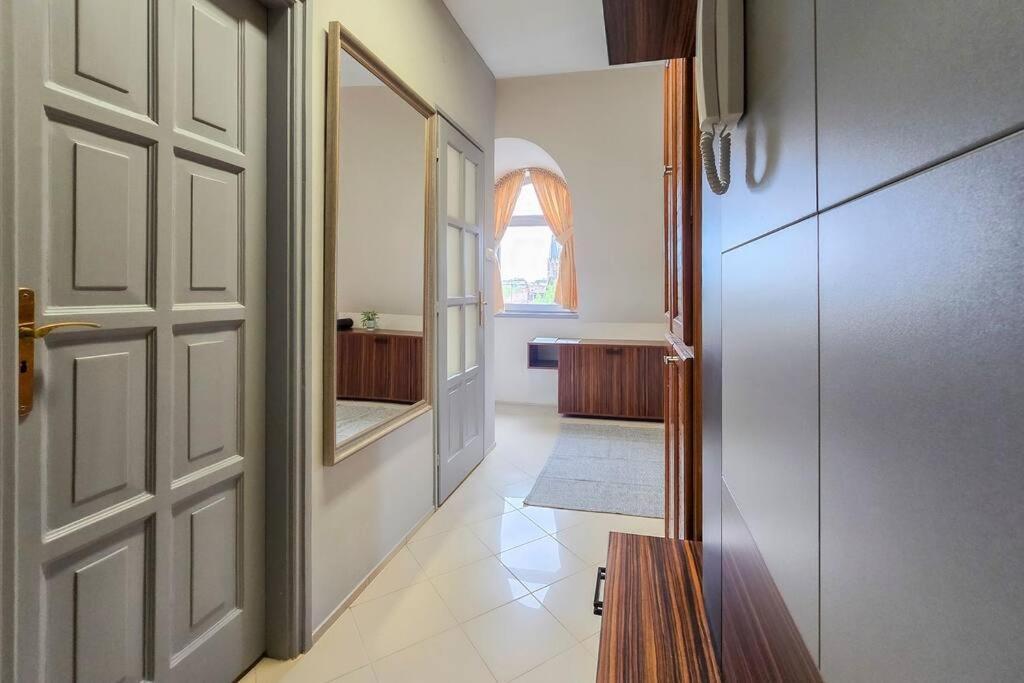Apartament Quattroporte *