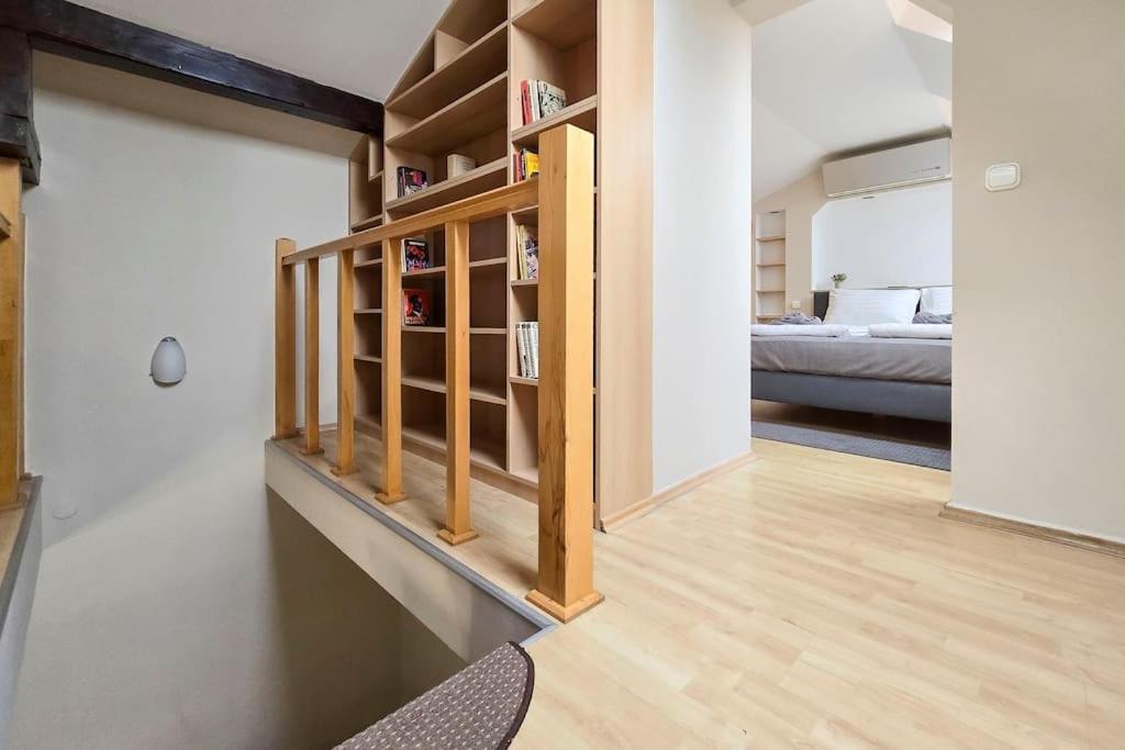 Quattroporte Apartament *